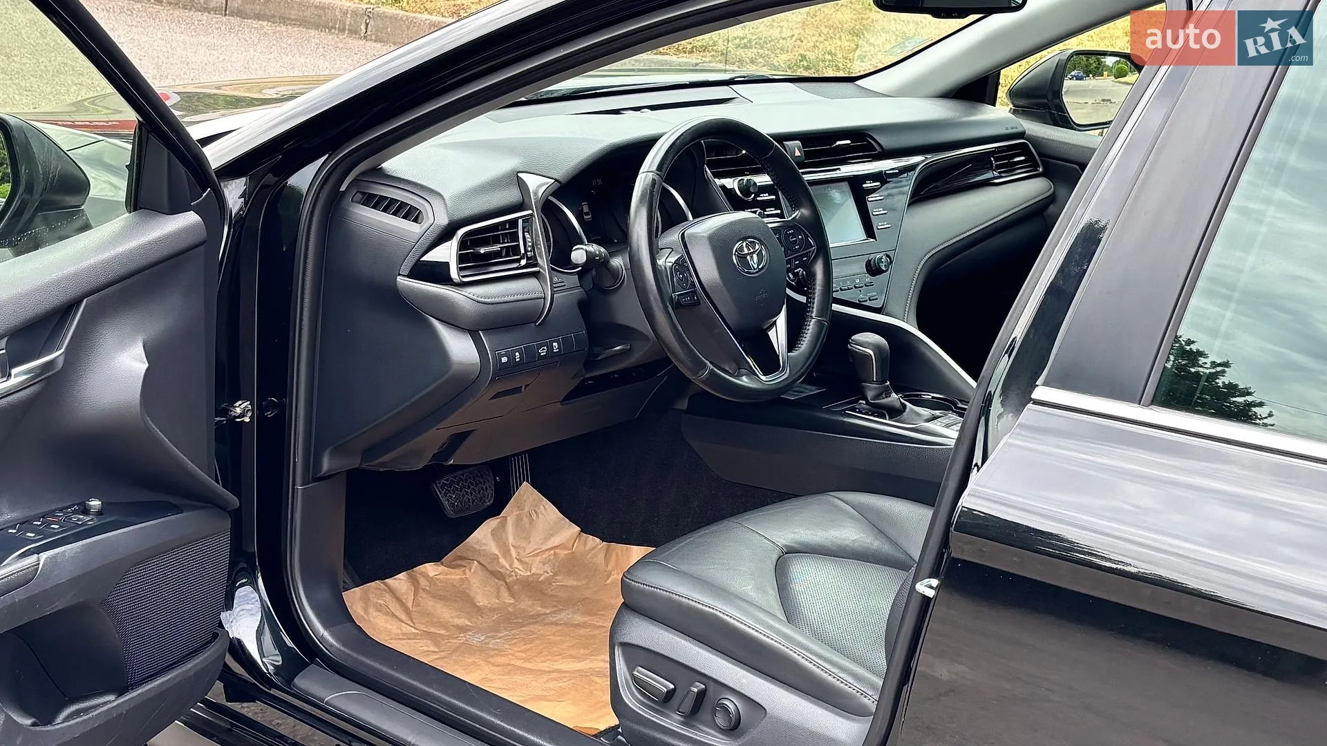 2021 Toyota Camry - мініатюра 23