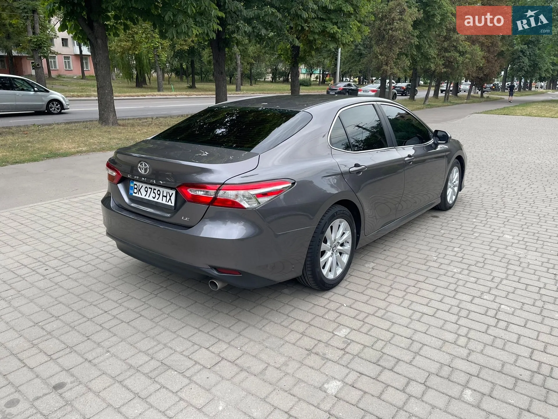 2017 Toyota Camry - мініатюра 8