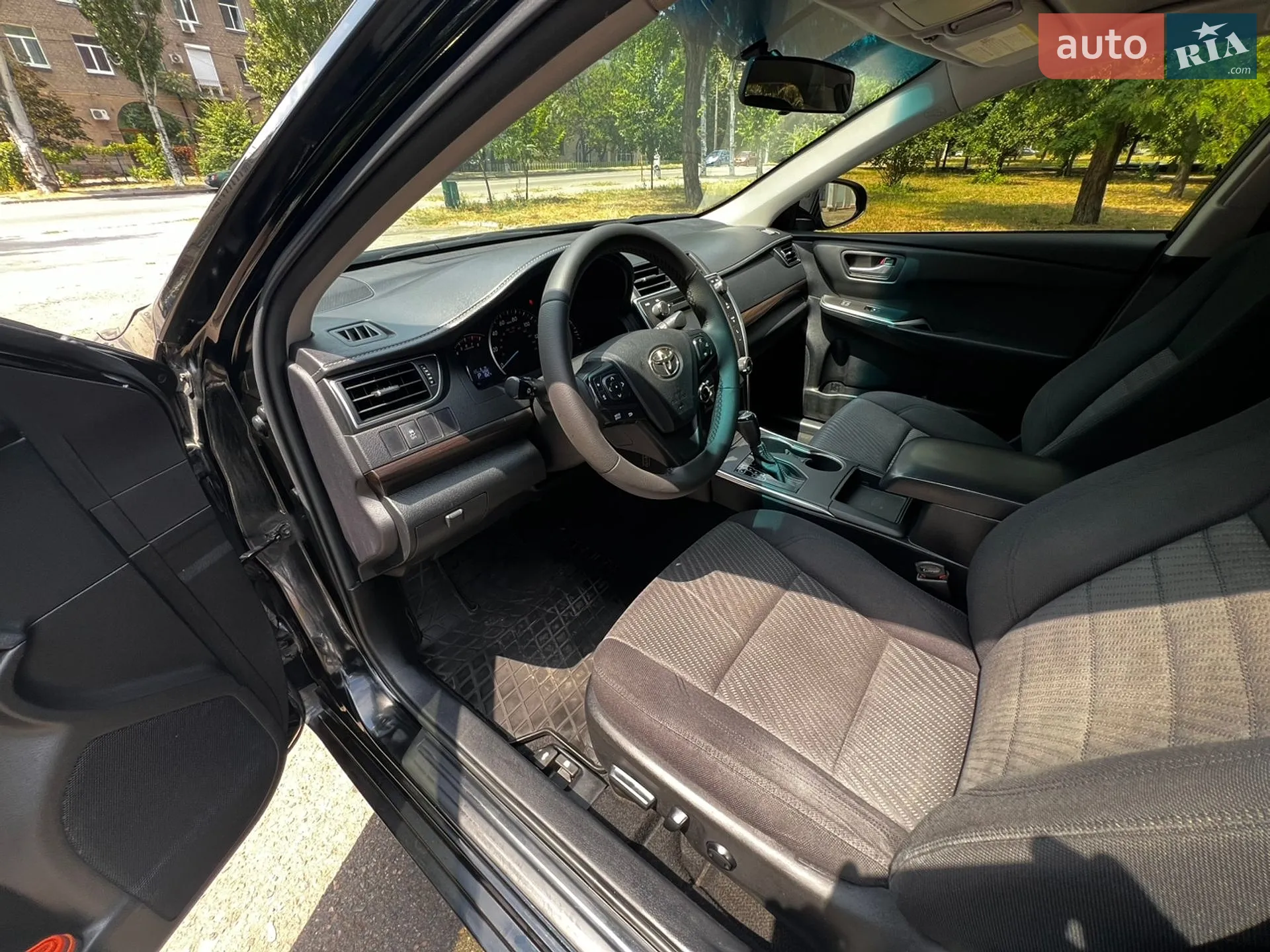 2015 Toyota Camry - мініатюра 9