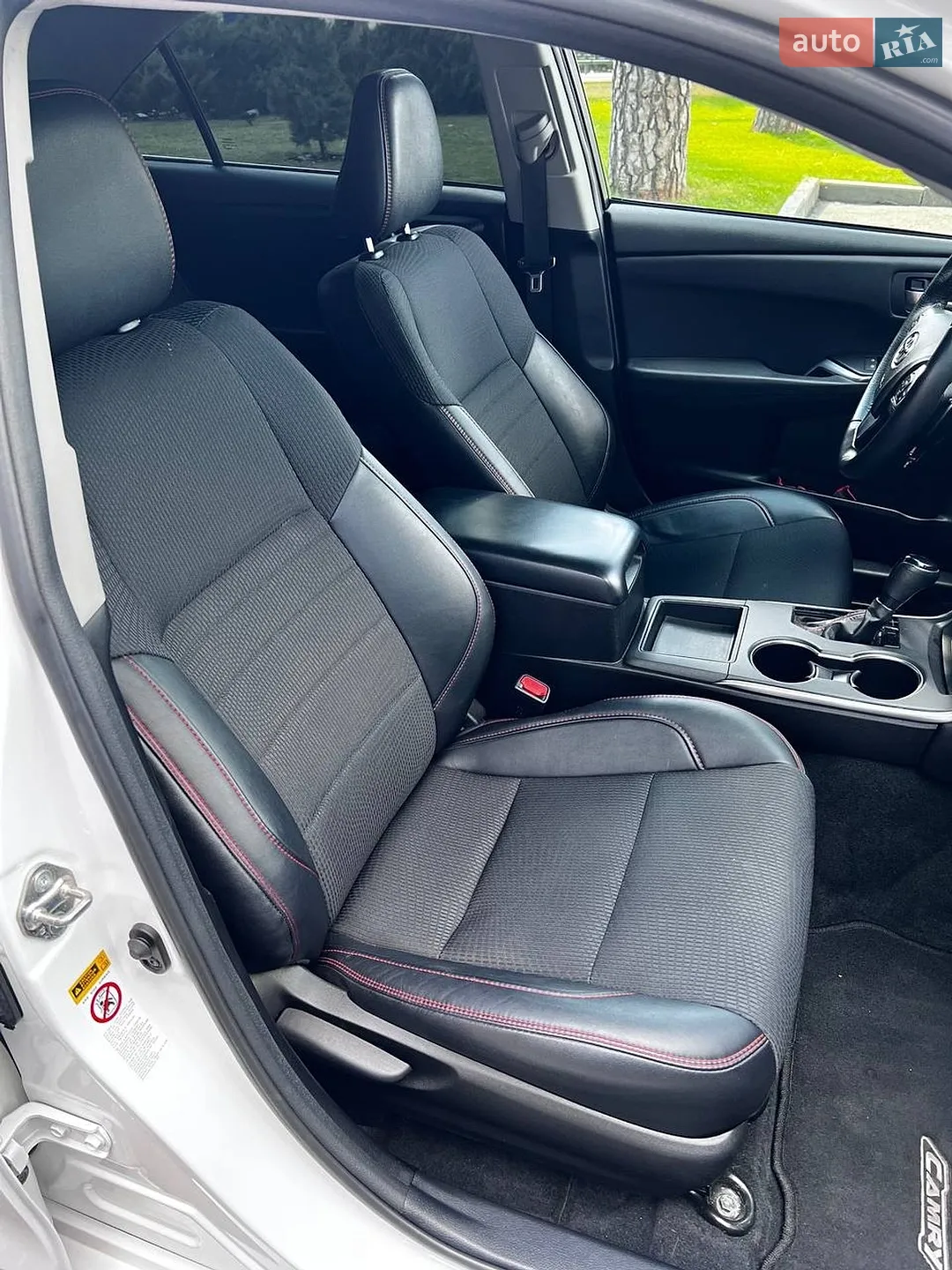 2017 Toyota Camry - мініатюра 29