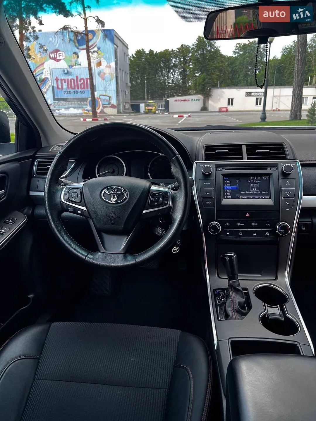 2017 Toyota Camry - мініатюра 33