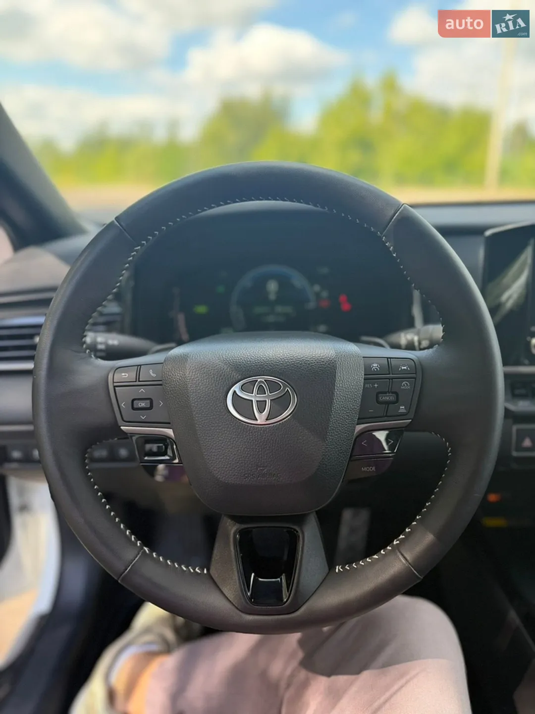 2025 Toyota Camry - мініатюра 13