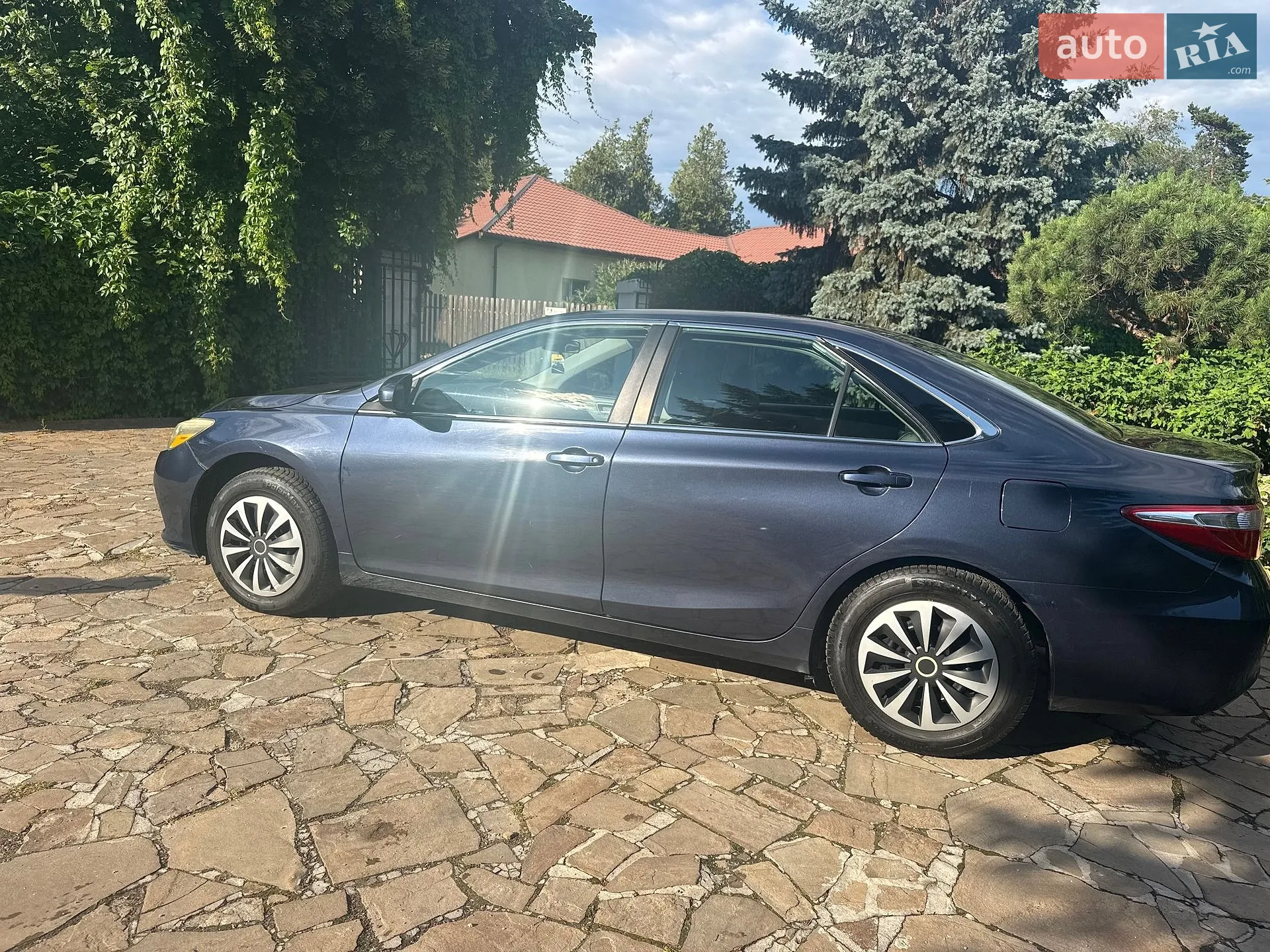 2016 Toyota Camry - мініатюра 6