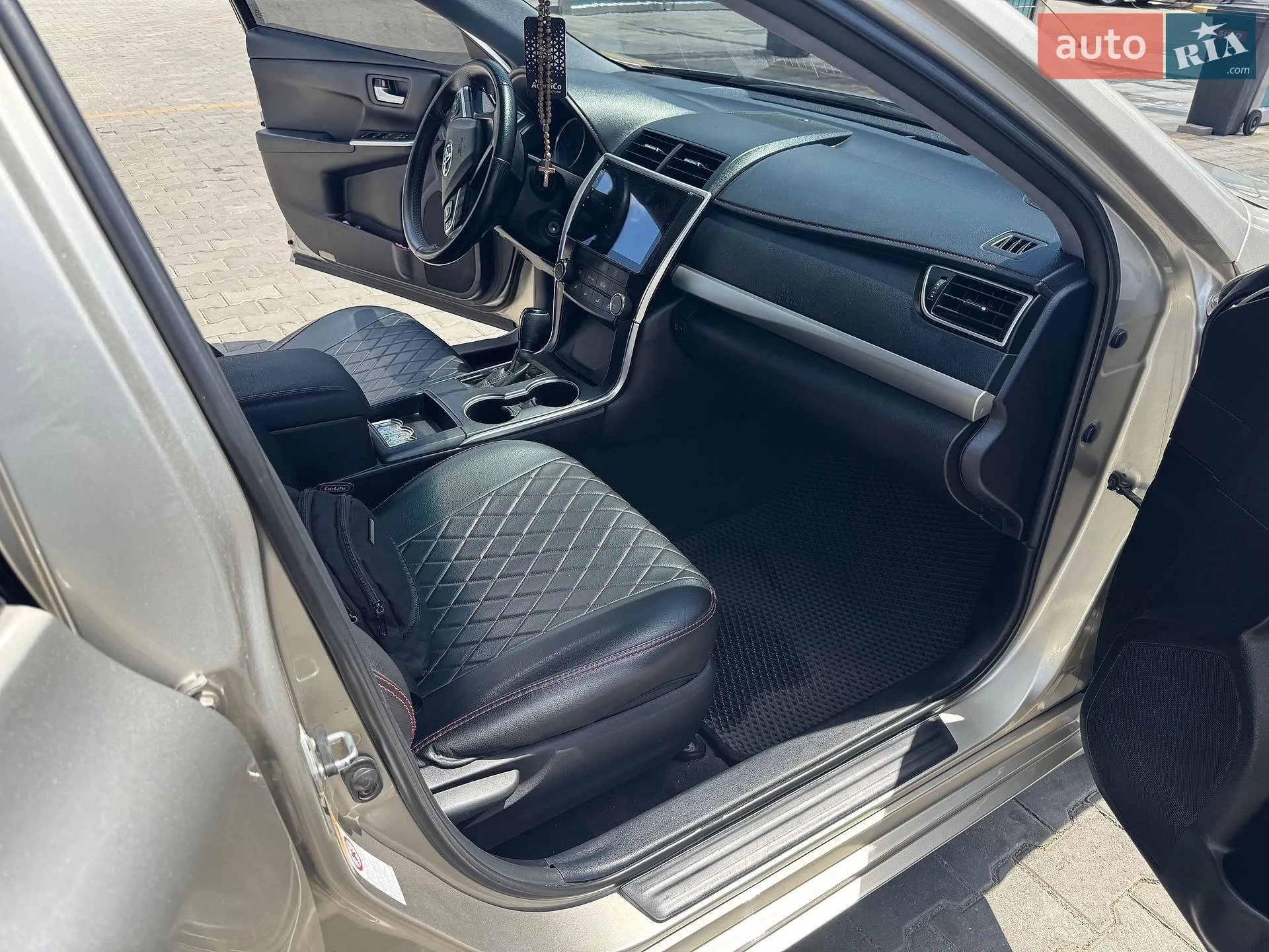2015 Toyota Camry - мініатюра 13