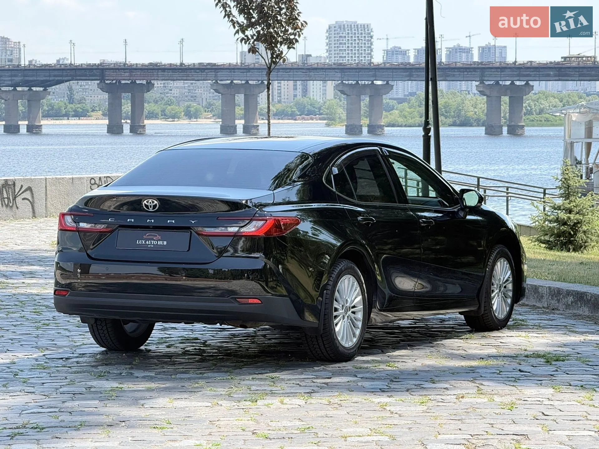 2025 Toyota Camry - мініатюра 169