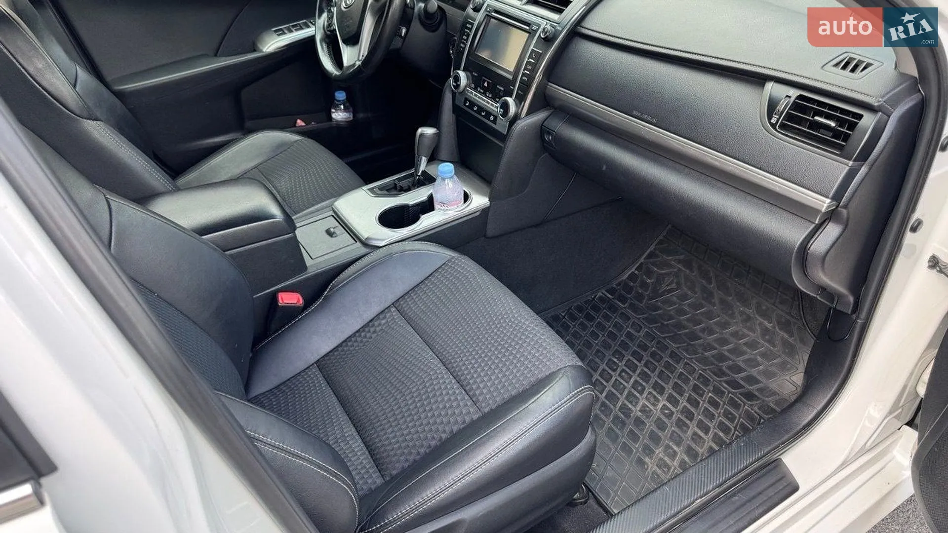 2013 Toyota Camry - мініатюра 10