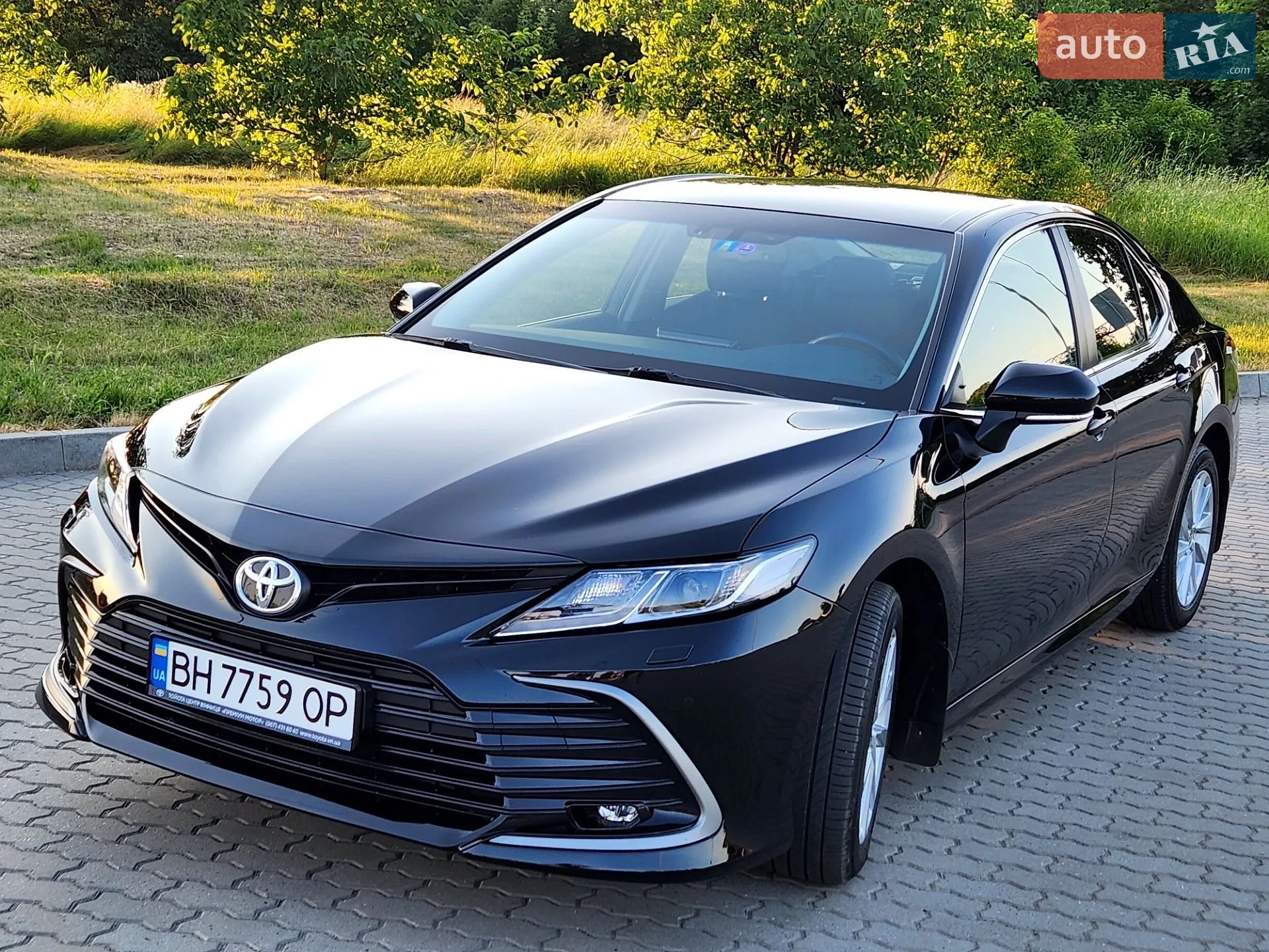 2021 Toyota Camry - мініатюра 12