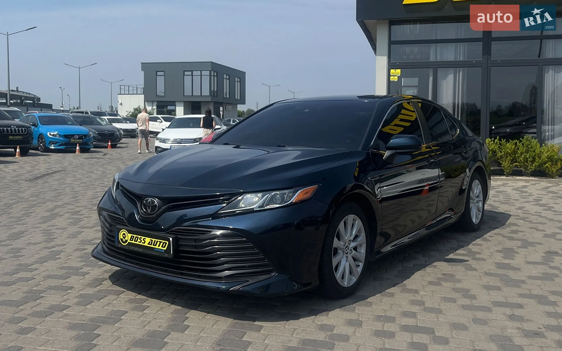 2018 Toyota Camry - мініатюра 3