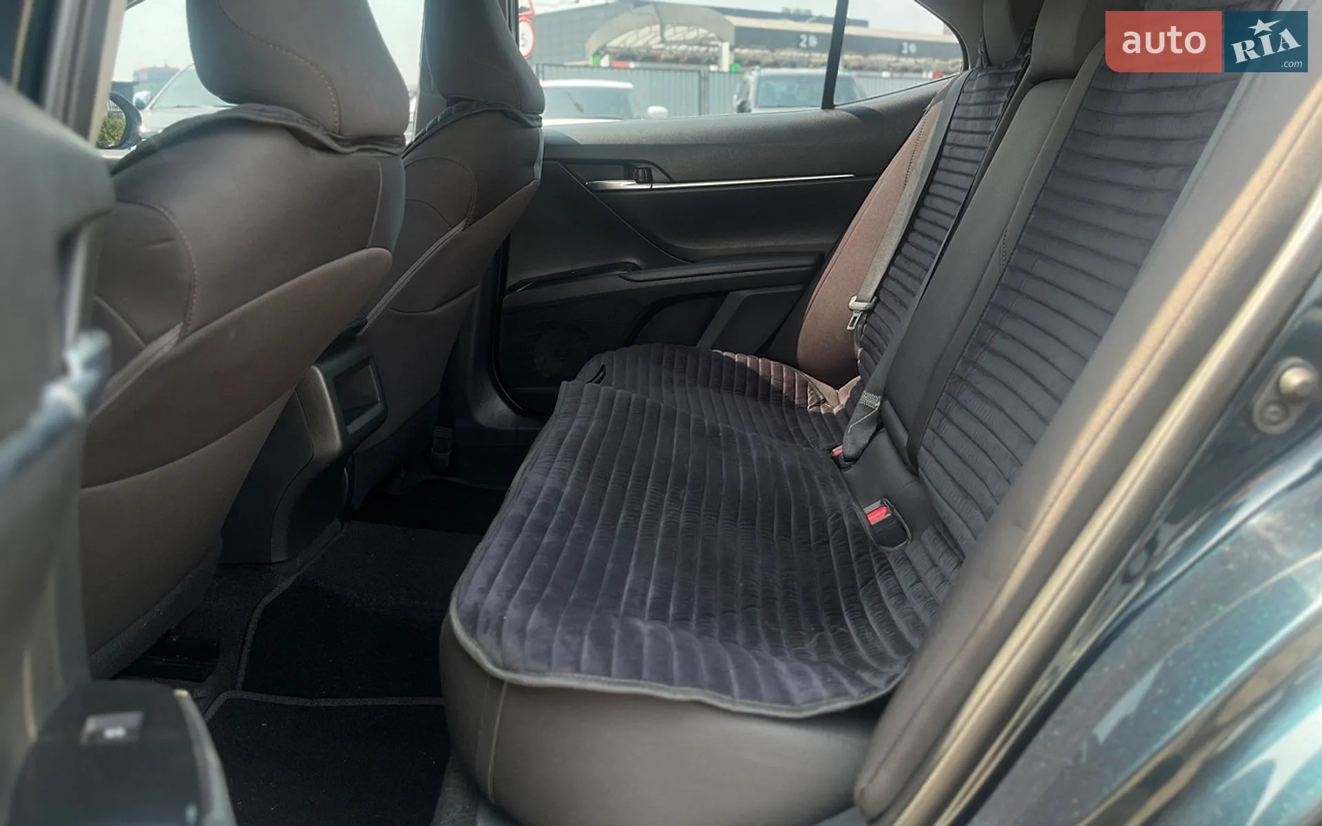 2018 Toyota Camry - мініатюра 21
