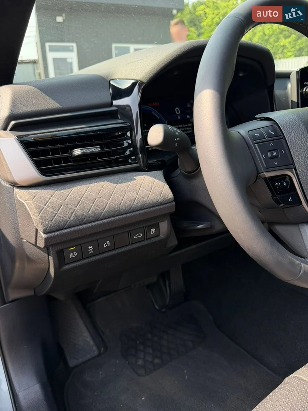2024 Toyota Camry - мініатюра 12