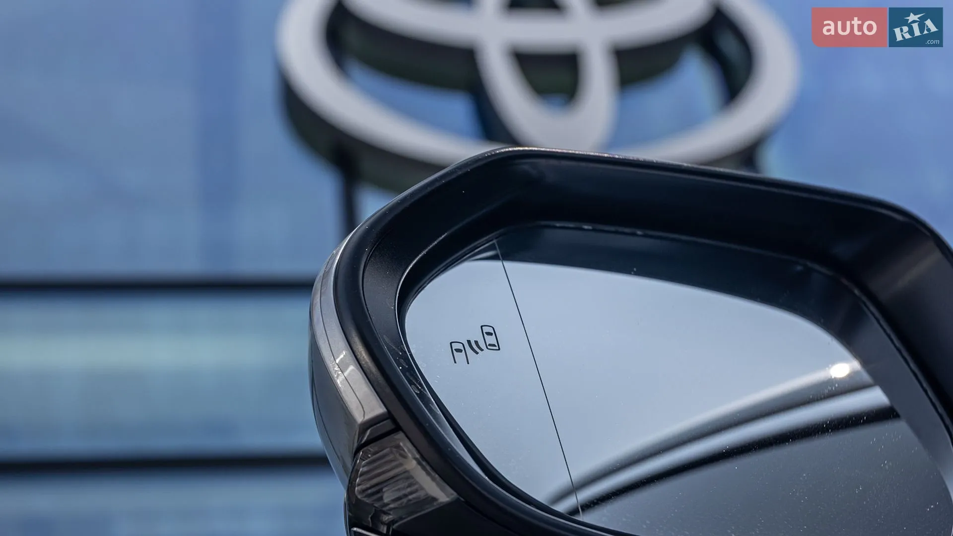 2025 Toyota Camry - мініатюра 33