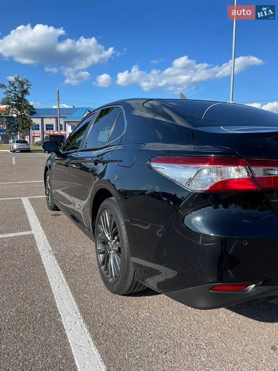2018 Toyota Camry - мініатюра 17