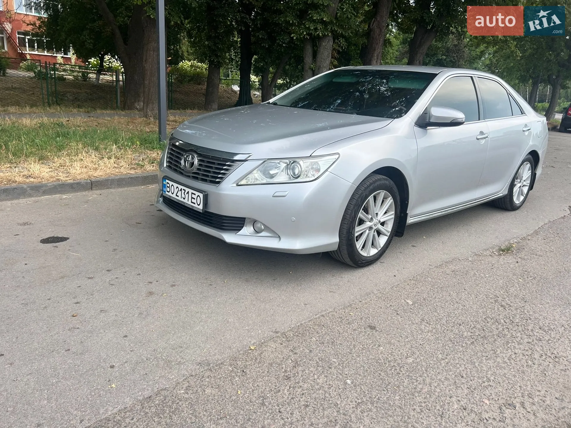 2011 Toyota Camry - мініатюра 2