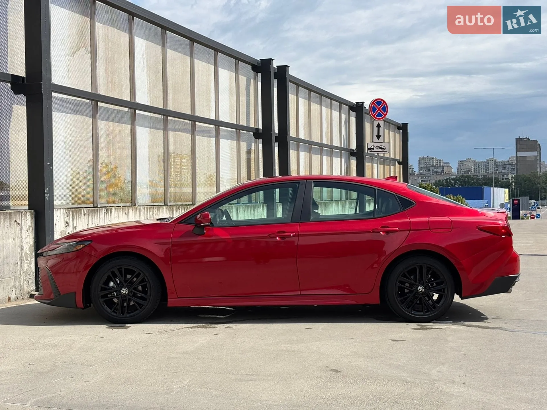 2024 Toyota Camry - мініатюра 8