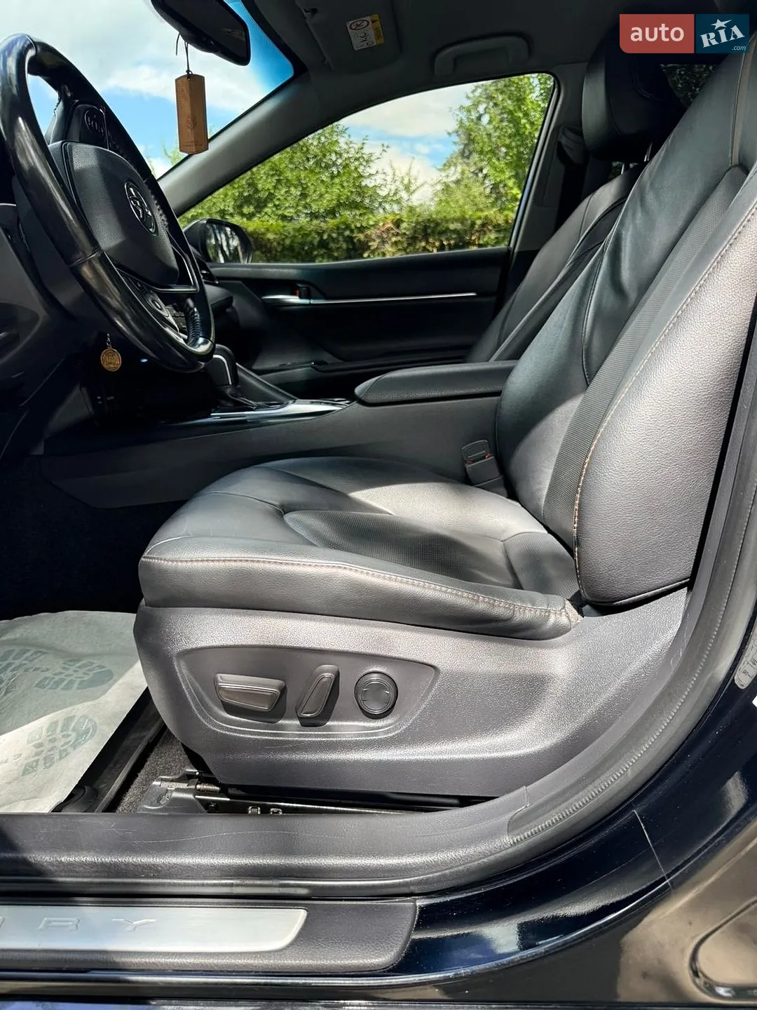 2019 Toyota Camry - мініатюра 22