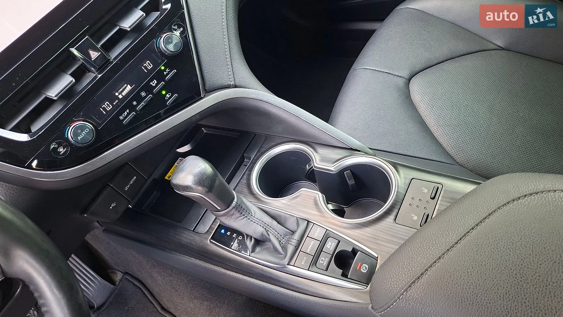2023 Toyota Camry - мініатюра 20