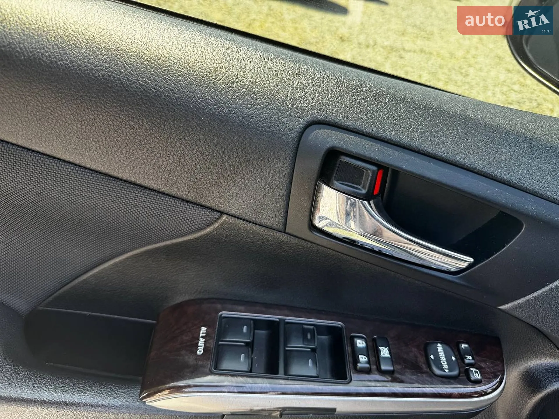 2017 Toyota Camry - мініатюра 14