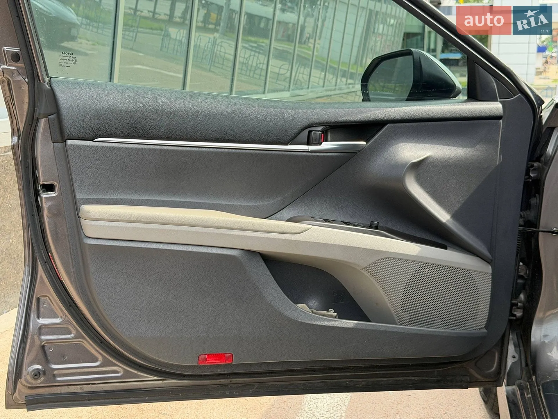 2022 Toyota Camry - мініатюра 11