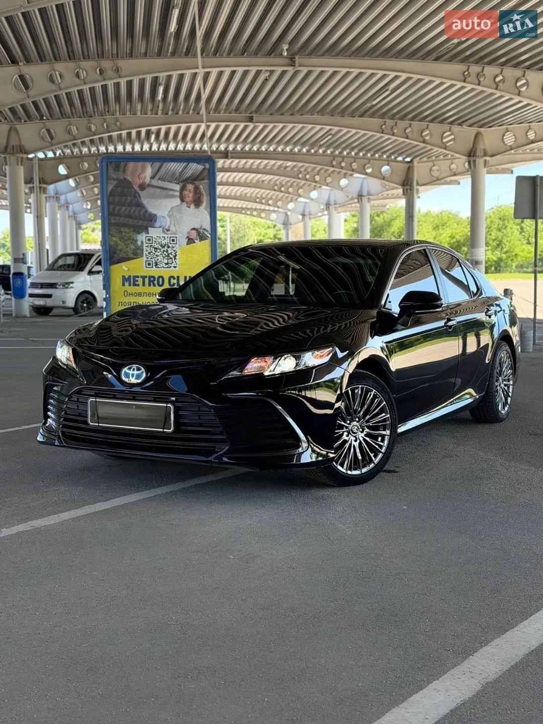 2022 Toyota Camry - фото 1