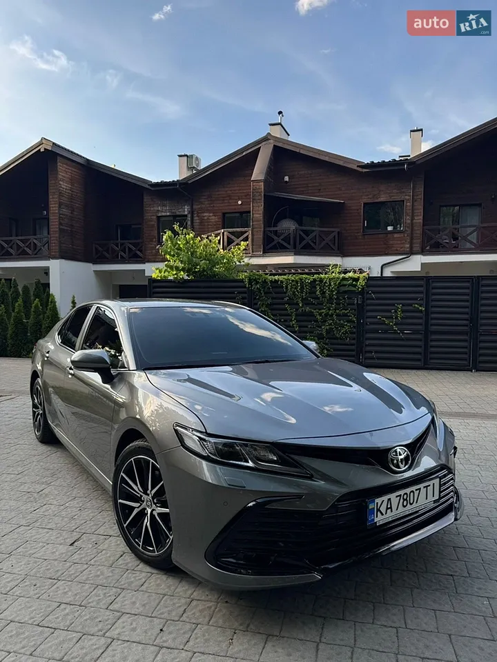 2023 Toyota Camry - мініатюра 17