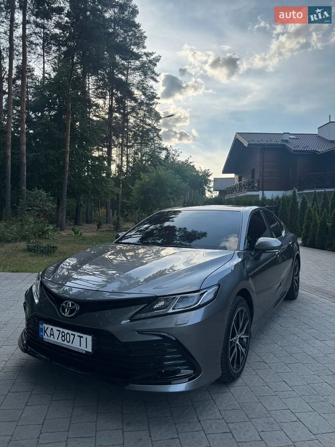 2023 Toyota Camry - мініатюра 2