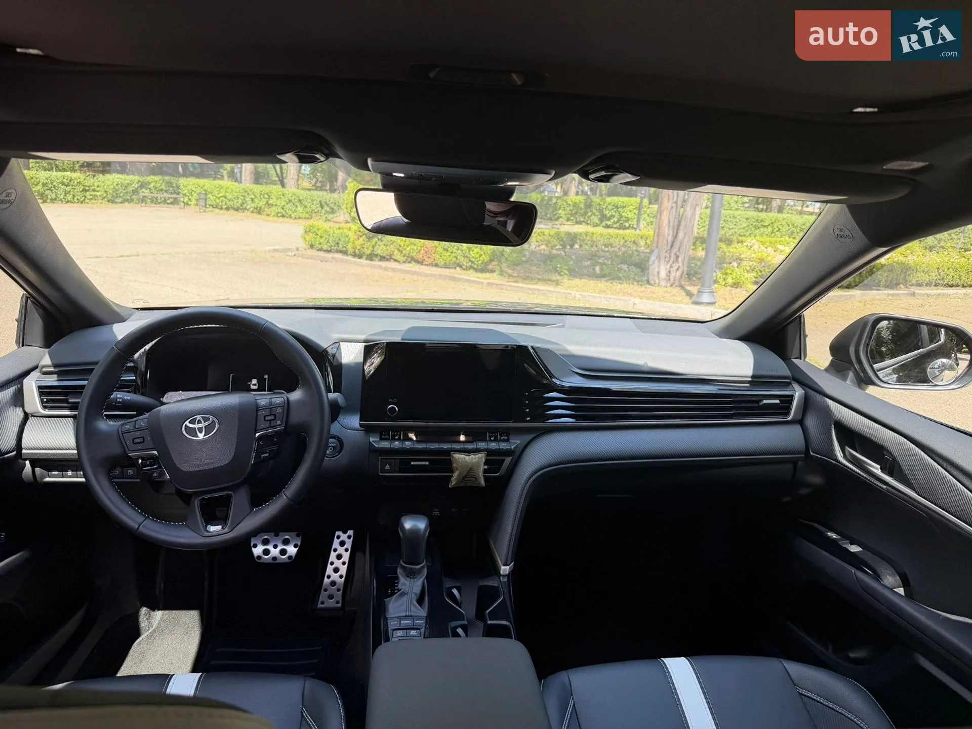 2025 Toyota Camry - мініатюра 20