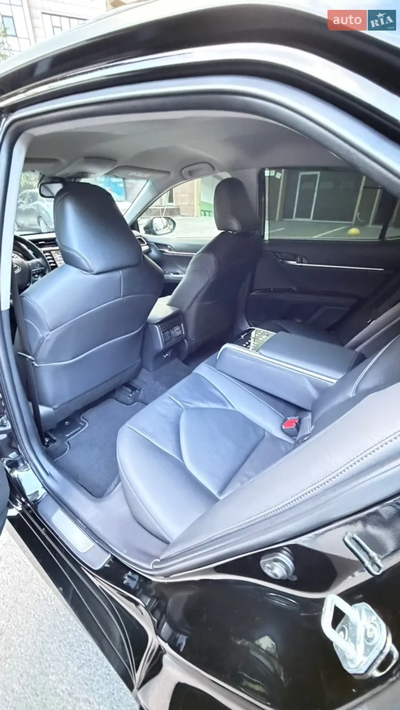 2017 Toyota Camry - мініатюра 34