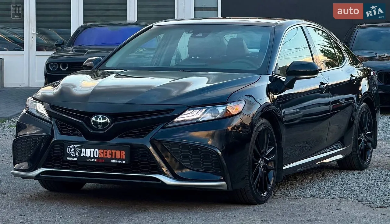 Седан Toyota Camry 2021 в Харкові фото 2