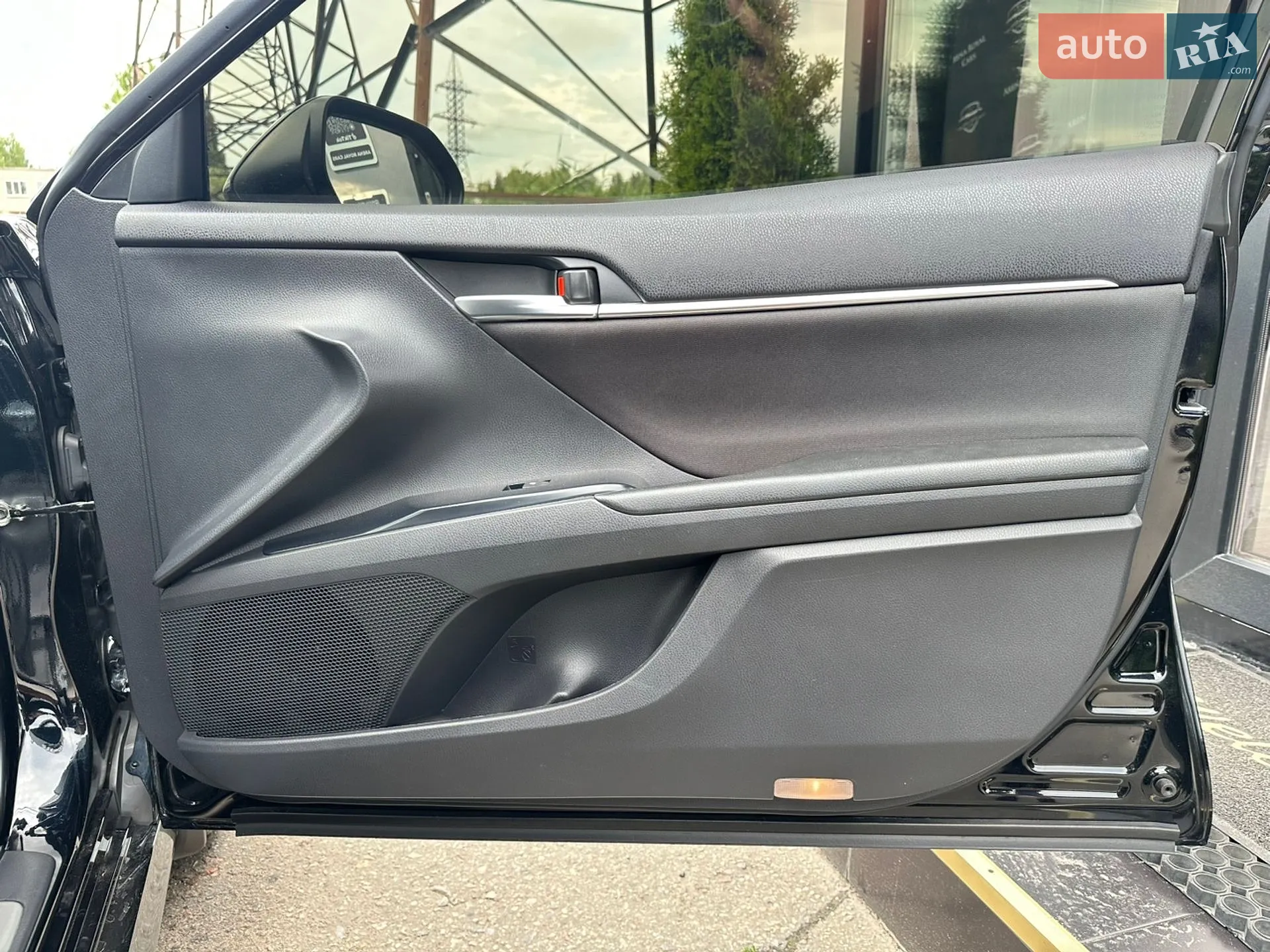 2020 Toyota Camry - мініатюра 25