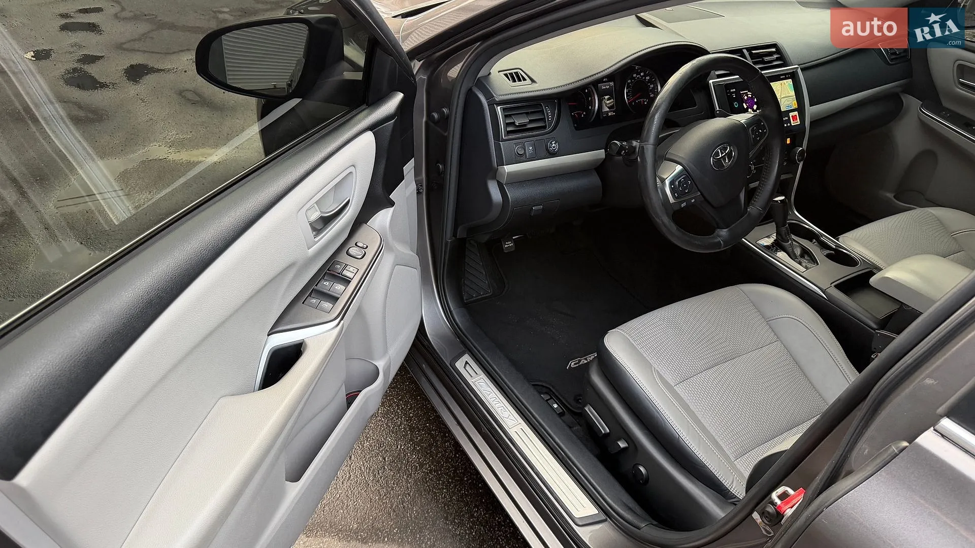2017 Toyota Camry - мініатюра 10