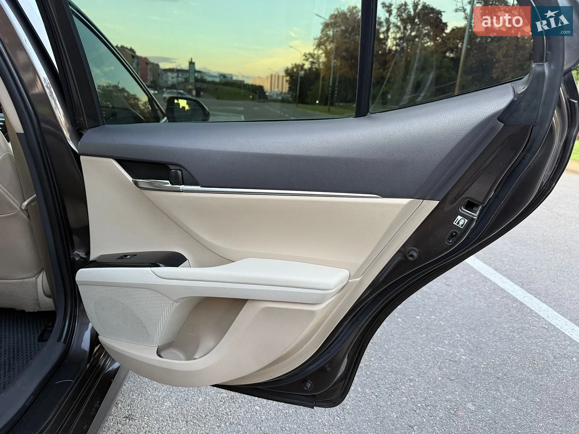 2018 Toyota Camry - мініатюра 49