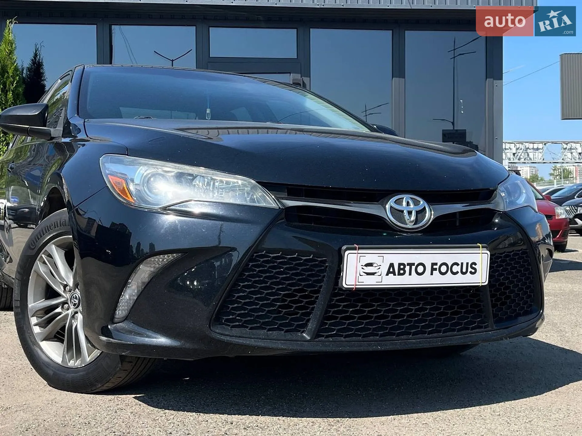 2016 Toyota Camry - мініатюра 2
