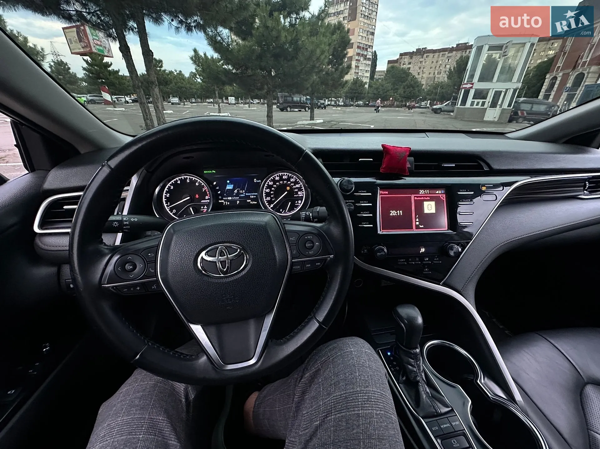 2017 Toyota Camry - мініатюра 12