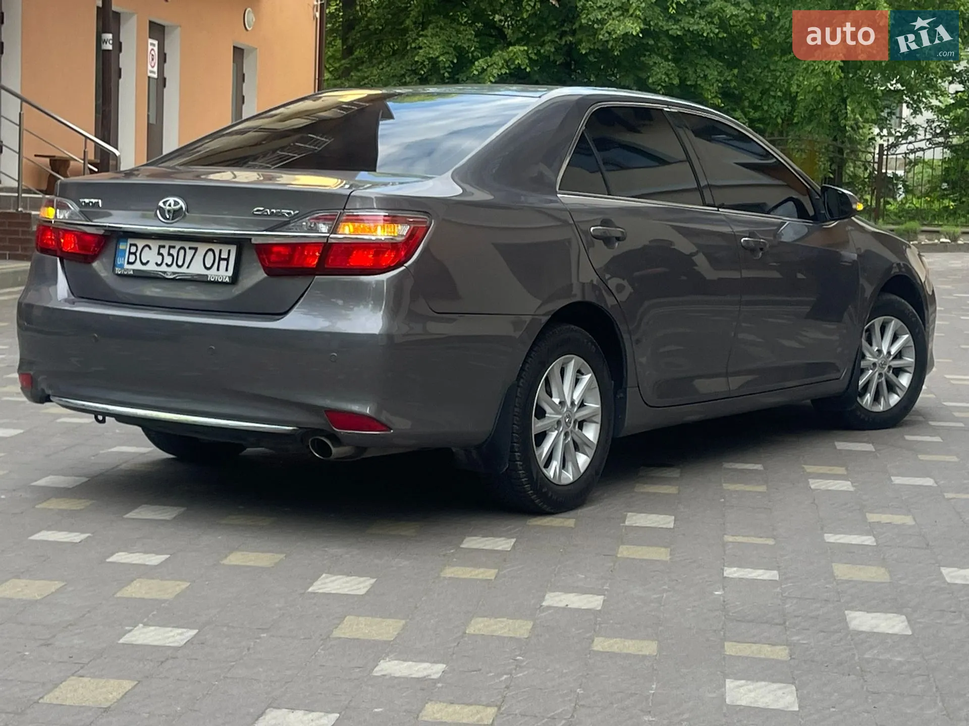 2016 Toyota Camry - мініатюра 20