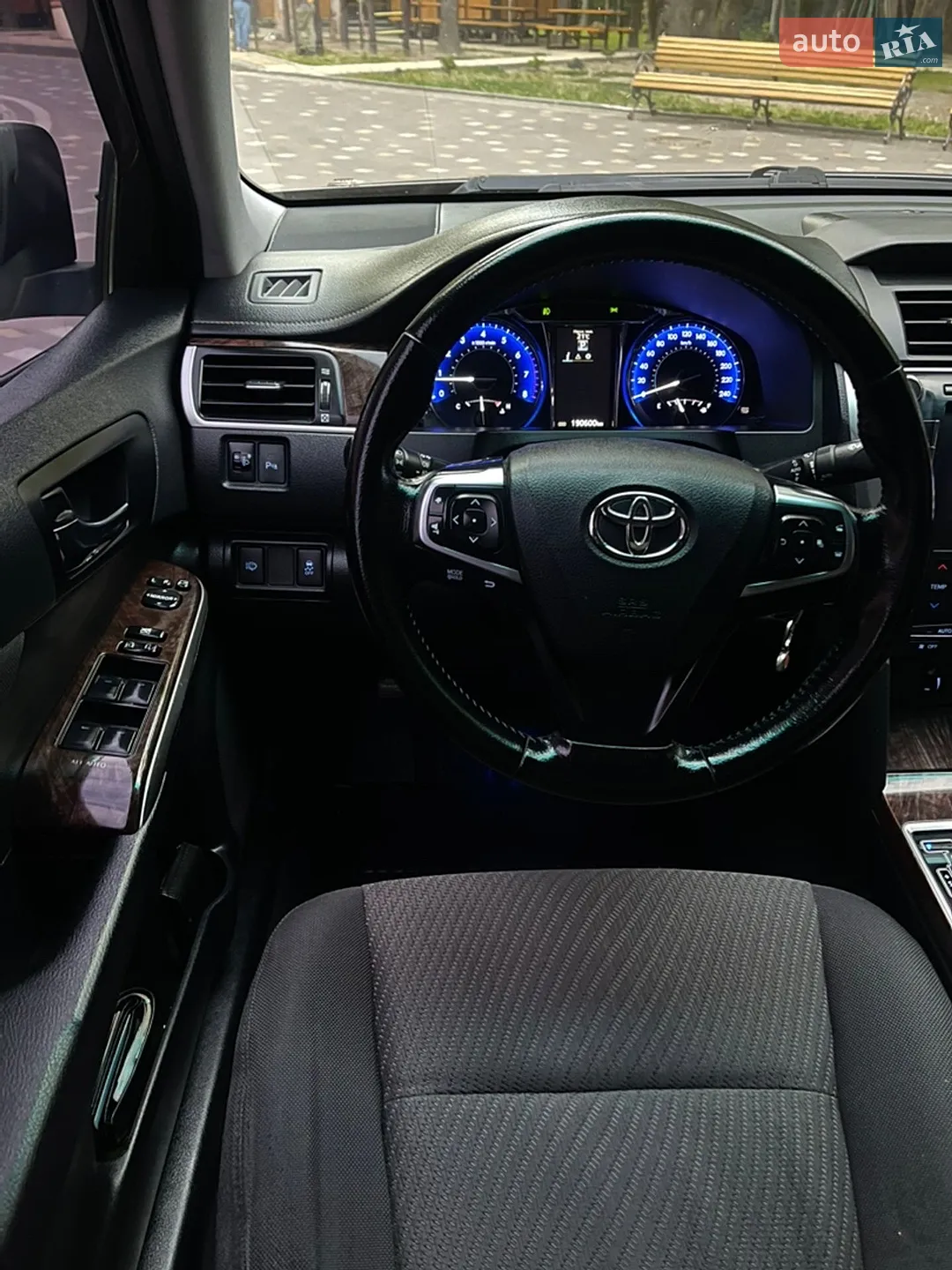 2016 Toyota Camry - мініатюра 24