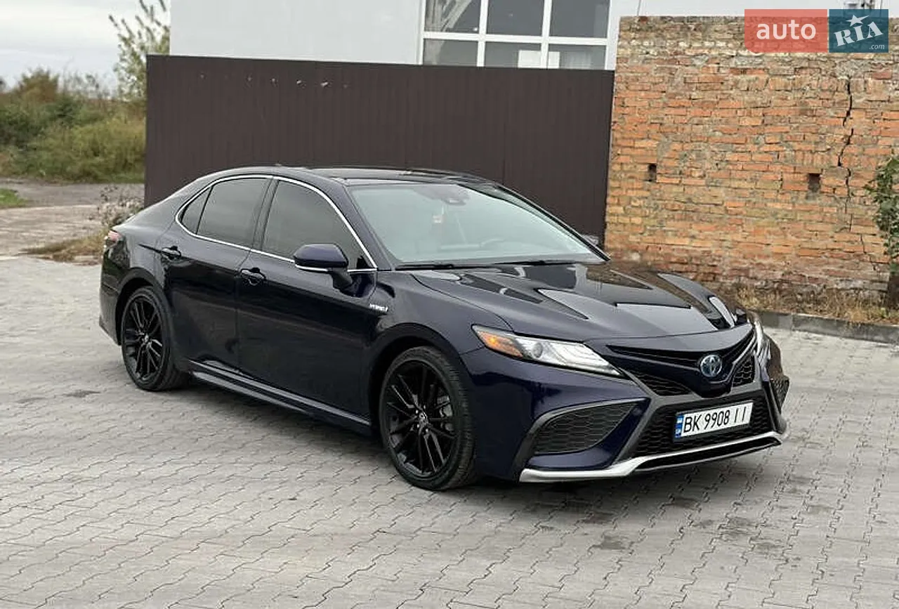 2021 Toyota Camry - мініатюра 10