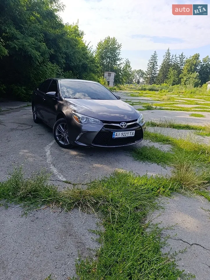 2014 Toyota Camry - мініатюра 17