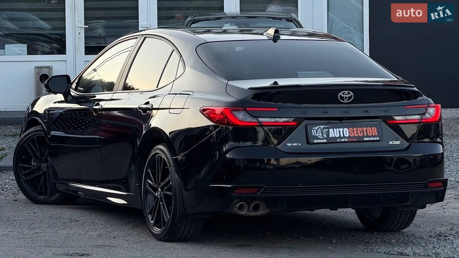 2025 Toyota Camry - мініатюра 3