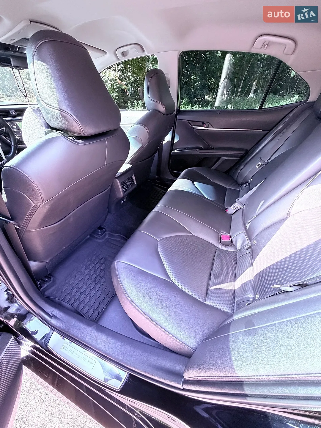 2019 Toyota Camry - мініатюра 43