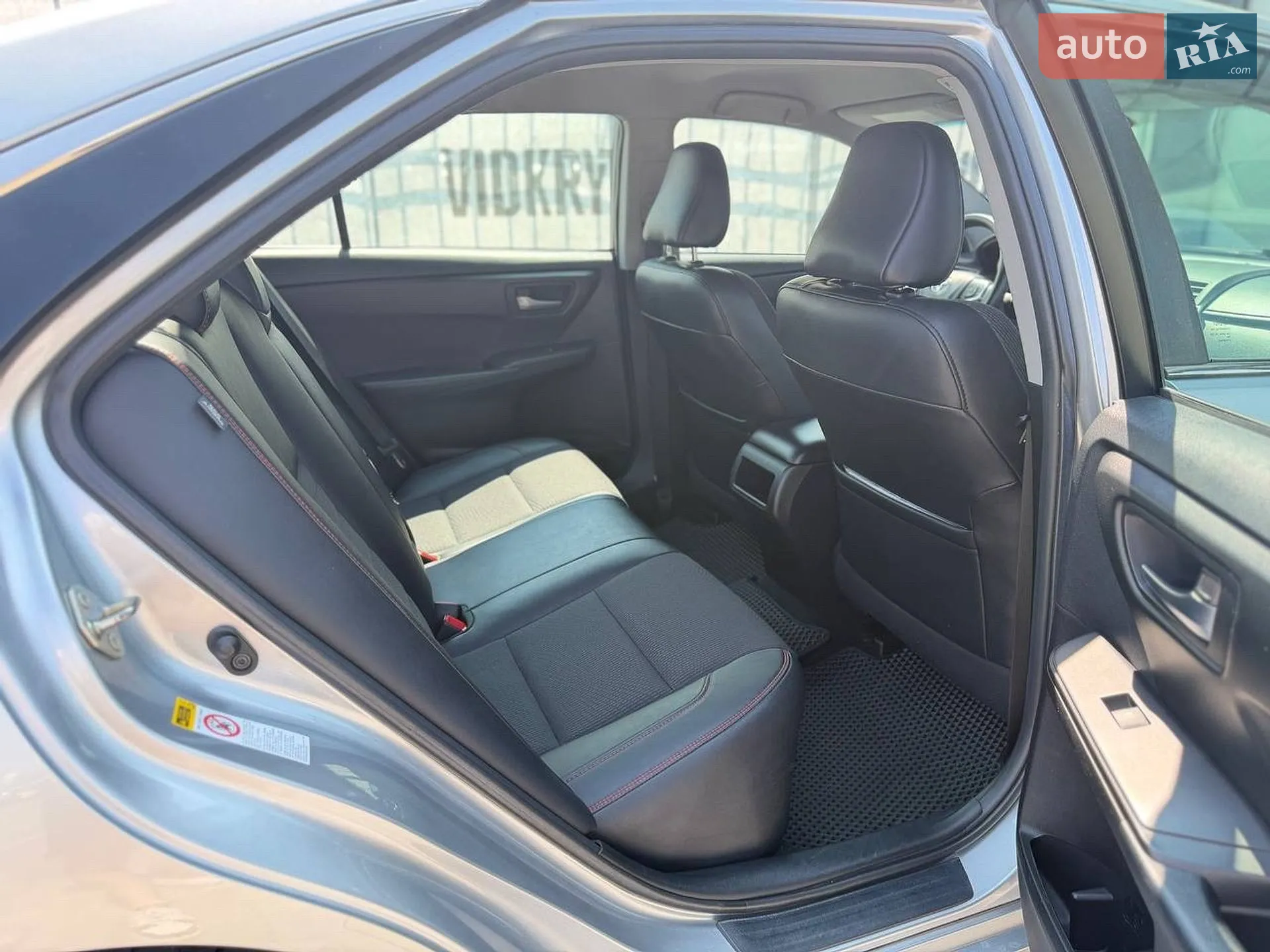 2015 Toyota Camry - мініатюра 30