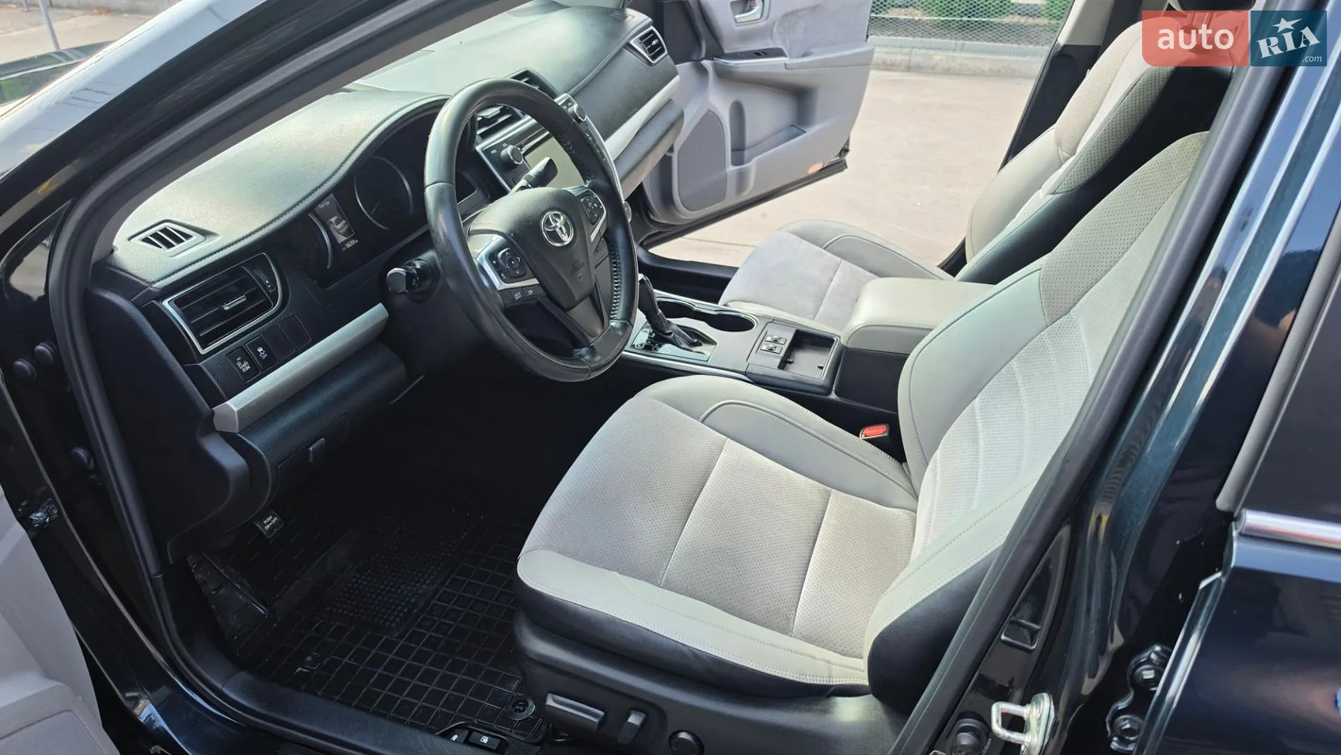 2014 Toyota Camry - мініатюра 15