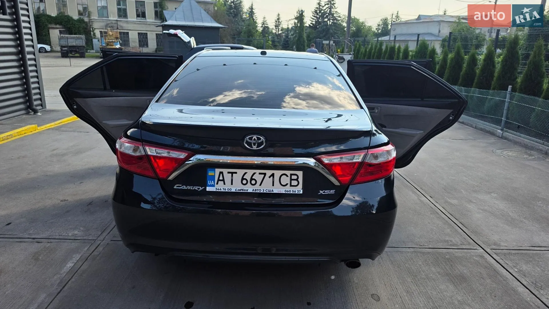 2014 Toyota Camry - мініатюра 28