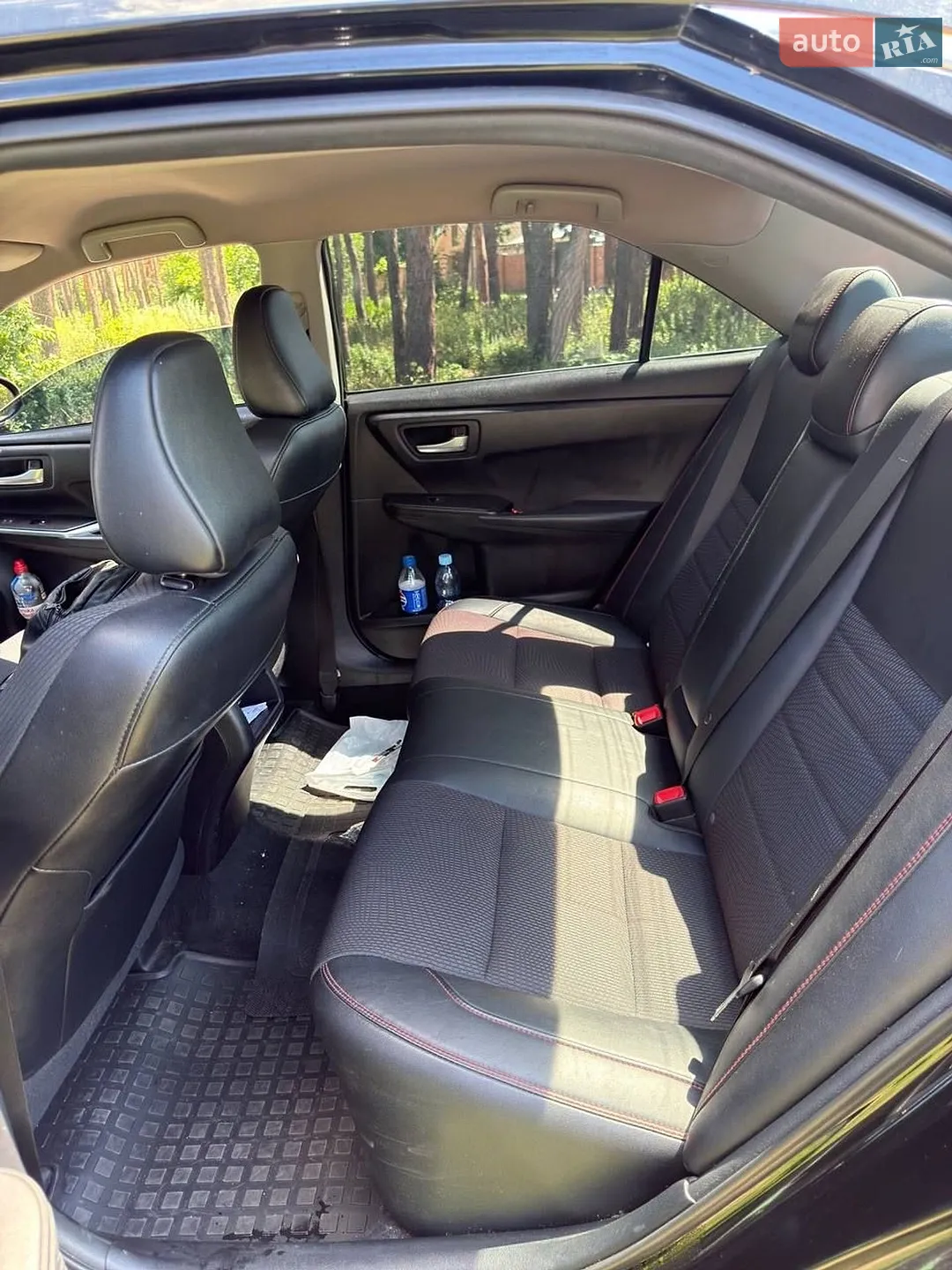 2016 Toyota Camry - мініатюра 12