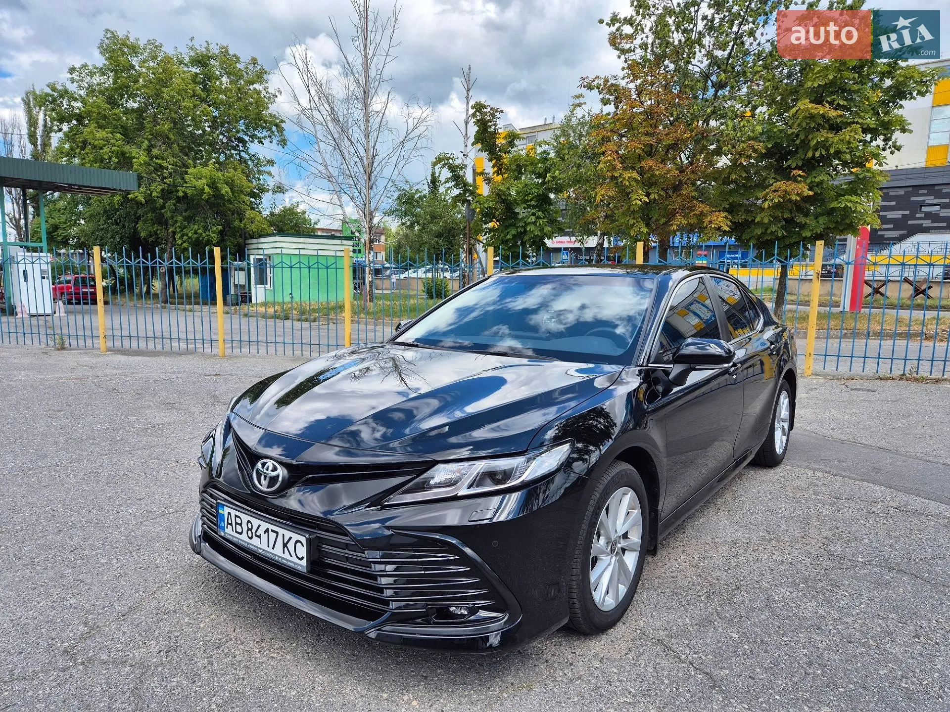 2023 Toyota Camry - мініатюра 3