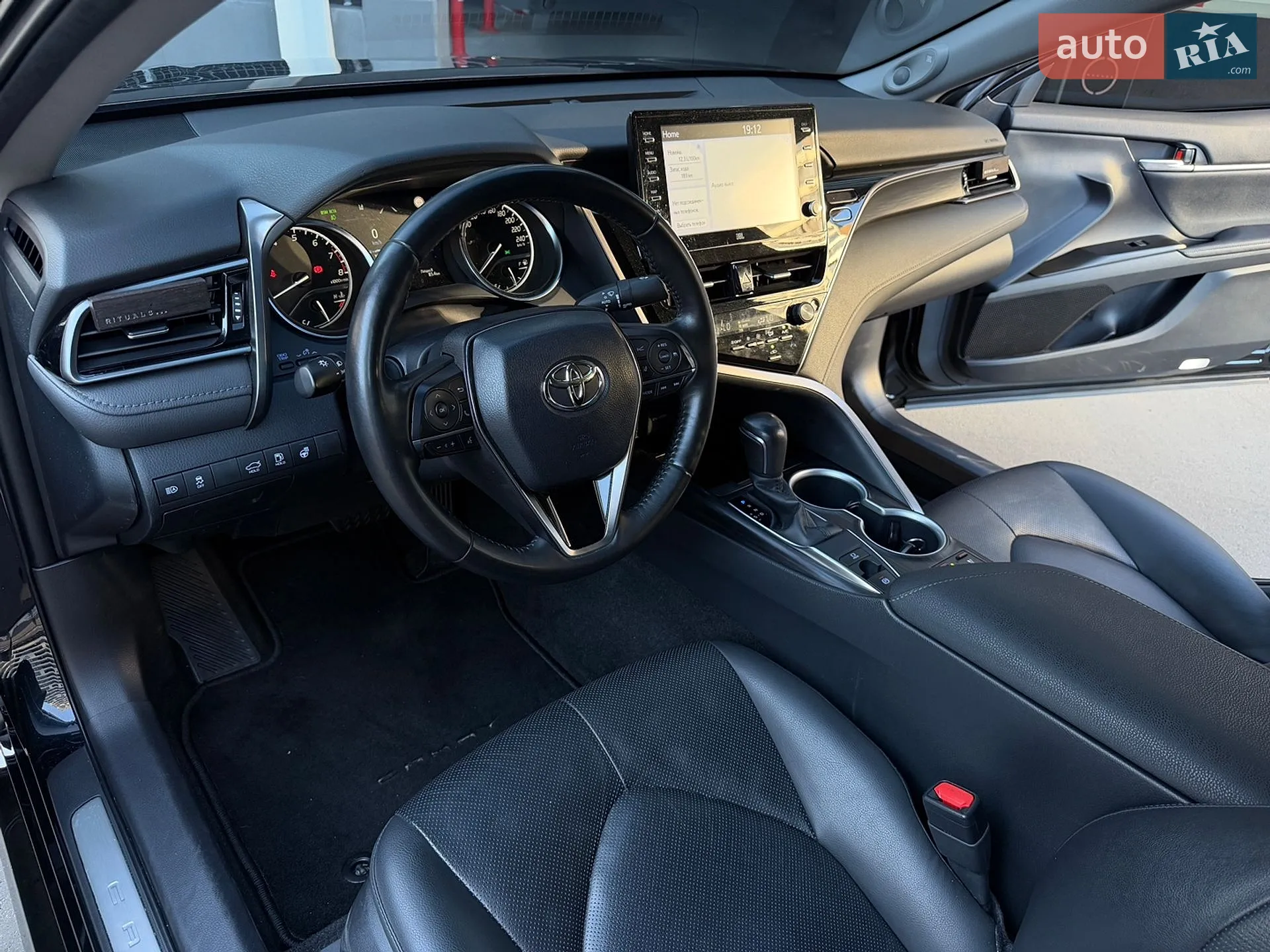 2021 Toyota Camry - мініатюра 10