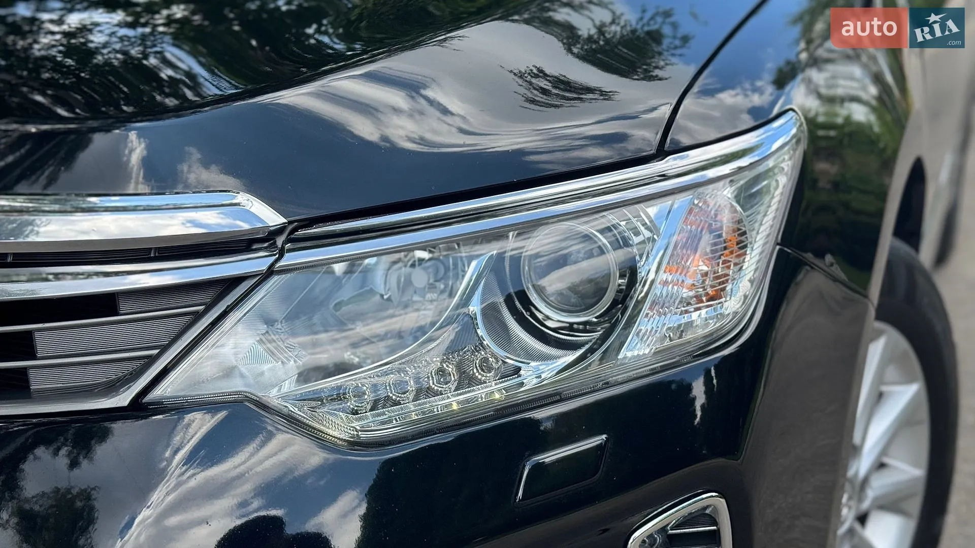 2014 Toyota Camry - мініатюра 4