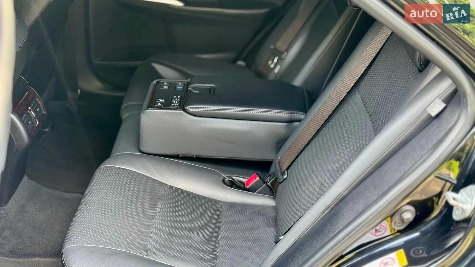 2014 Toyota Camry - мініатюра 28