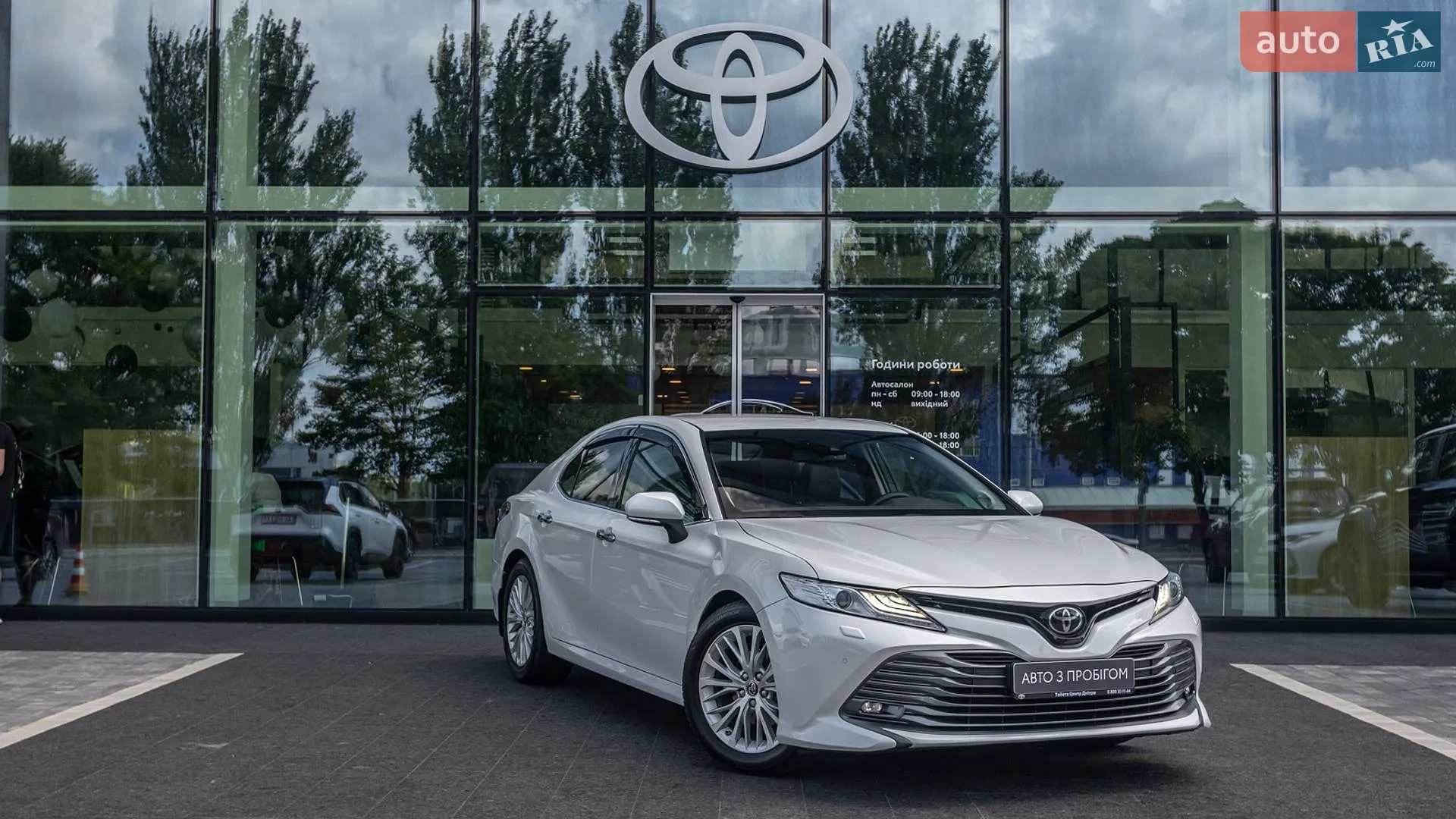 2019 Toyota Camry - мініатюра 19