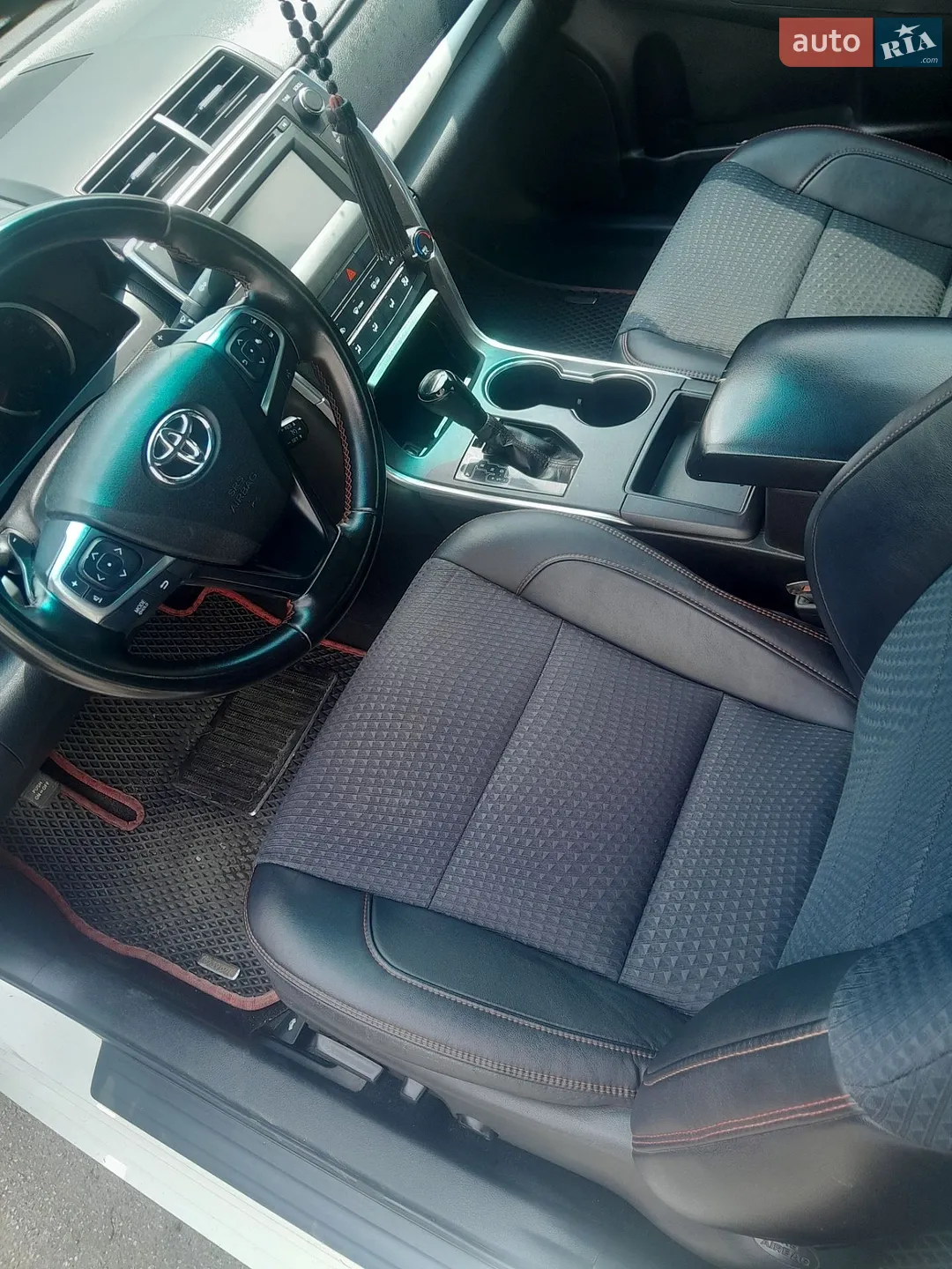 2015 Toyota Camry - мініатюра 9