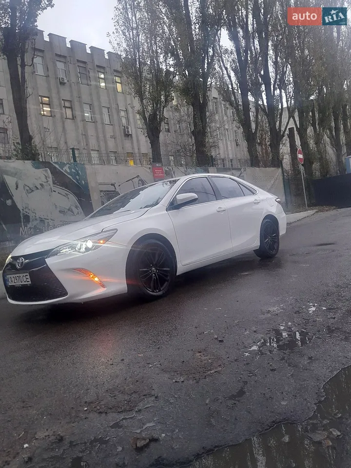 2014 Toyota Camry - мініатюра 12